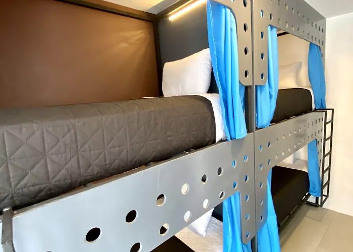 Hostal Rhm Spaces - Reforma México DF